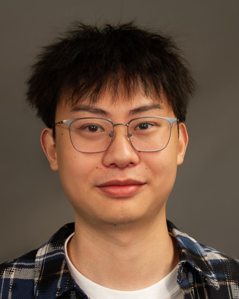 Zihan Tong
